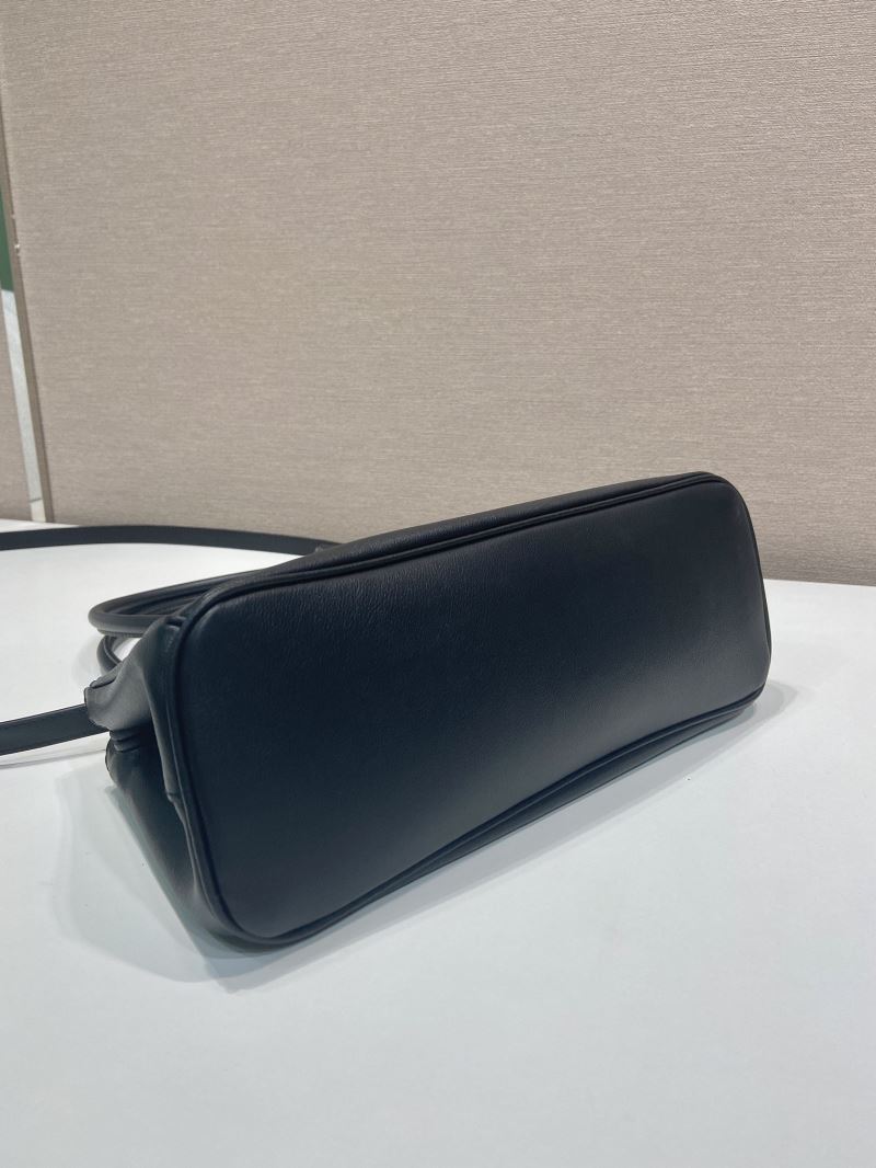 Pra*a top handle bags